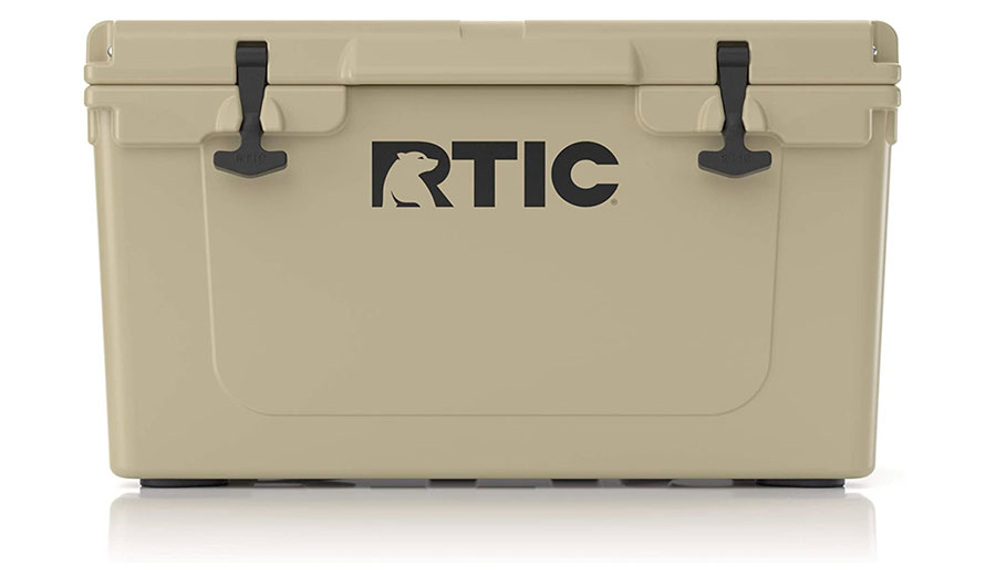 10 Best Beach Coolers for Every Budget and Need: Find Your Perfect Companion