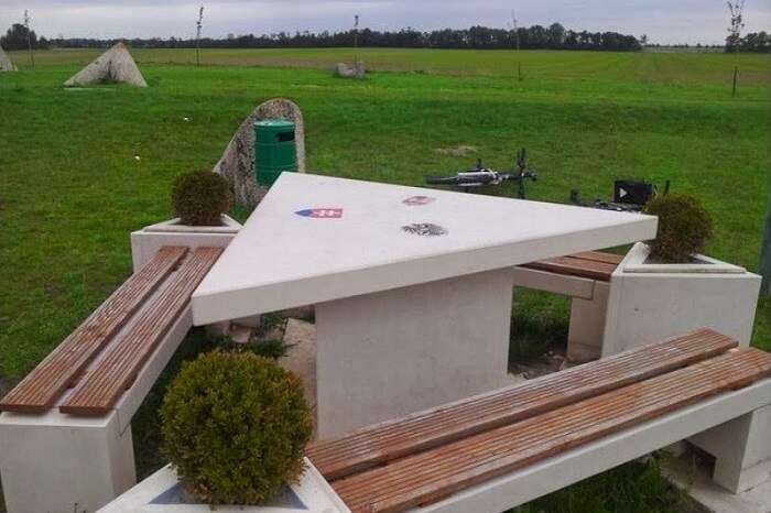 A triangular table at the border of Austria-Hungary-Slovakia