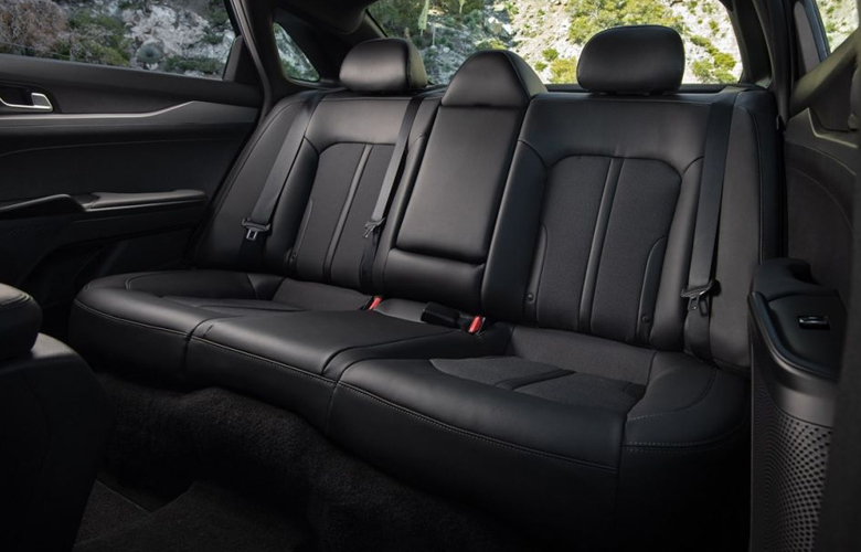 Ghế ngồi trên Kia K5 2023 sẽ được bọc da sang trọng