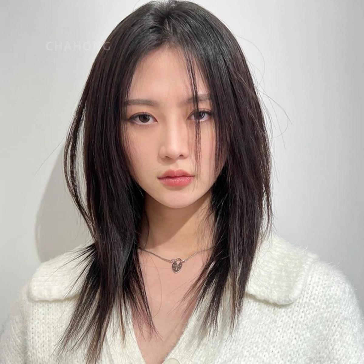 Kiểu tóc lớp ngang vai cắt tỉa công phu