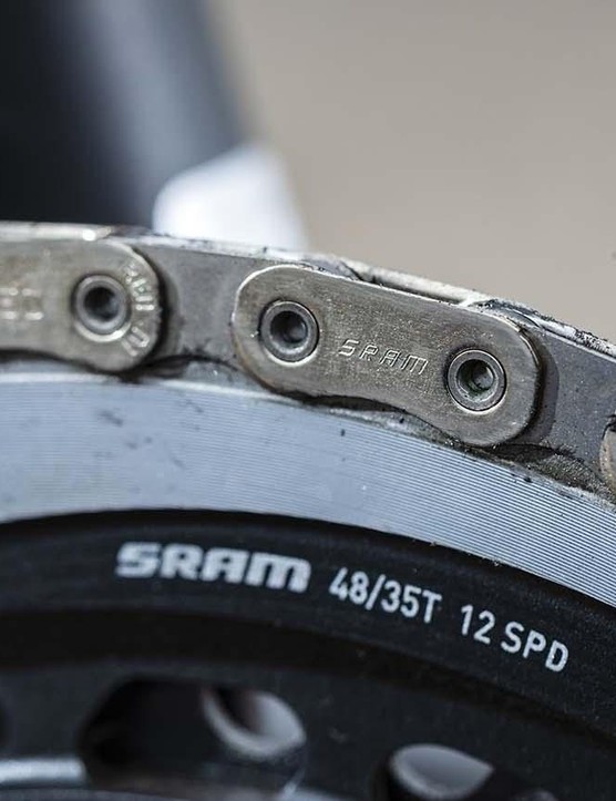 SRAM Red eTap crankset with 48/35t chainrings