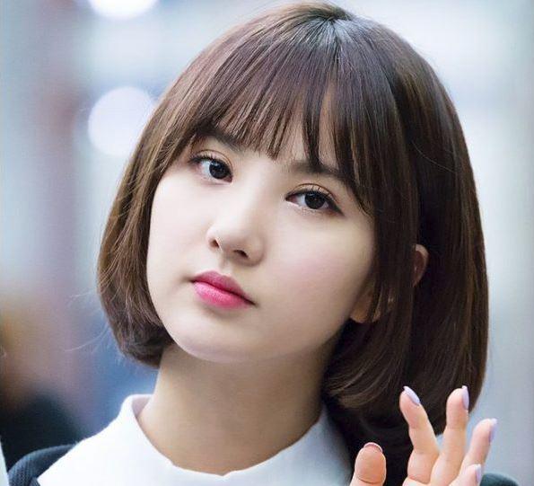 Straightened Voluminous Short Hair for Round Faces