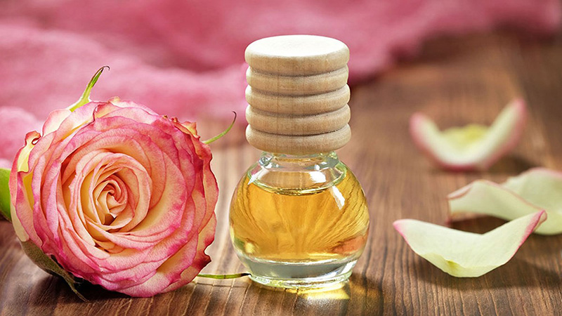 Thứ tự chăm sóc da cho người mới bắt đầu: tẩy tế bào chết sau bước sữa rửa mặt