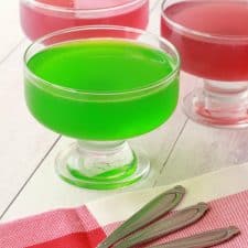 Vegan jello in serving glasses.