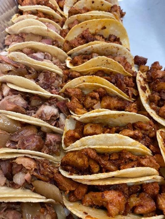 Taco Riendo